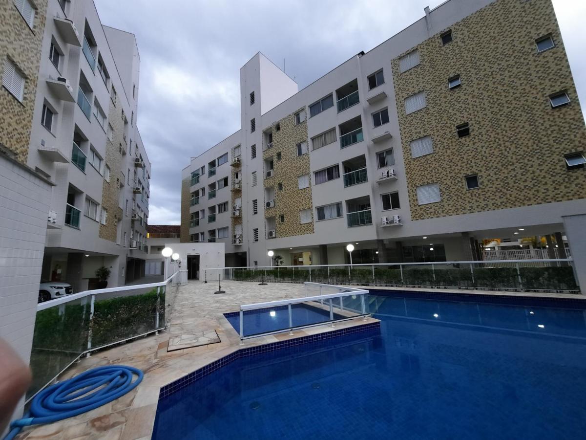 Apartamento Avenida Wilson Убатуба Екстер'єр фото
